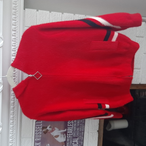 Women's Fluffy Red Warm Bomber Style Sweater Jacket Size S - Picture 3 of 14
